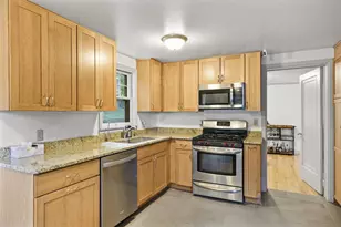 1925 Kendall Avenue, Madison, WI 53726 - Photo 6