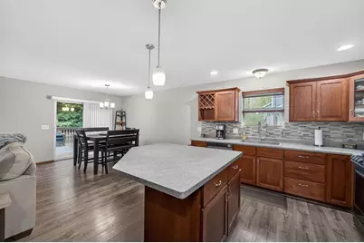 8918 Silkwood Trail, Madison, WI 53593 - Photo 6