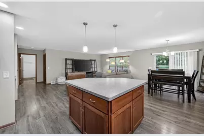 8918 Silkwood Trail, Madison, WI 53593 - Photo 10