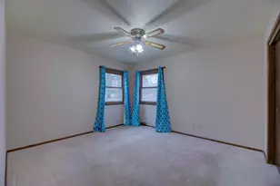 2213 E Huebbe Pkwy, Beloit, WI 53511 - Photo 18