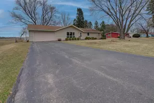 2213 E Huebbe Pkwy, Beloit, WI 53511 - Photo 2