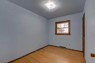 2213 E Huebbe Pkwy, Beloit, WI 53511 - Photo 24