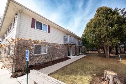 1718 Onsgard Road, Madison, WI 53704 - Photo 2