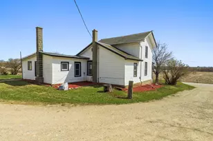 18442 W County Road C, Janesville, WI 53536 - Photo 40