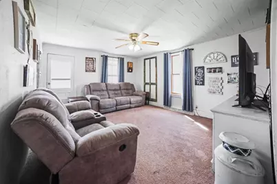 18442 W County Road C, Janesville, WI 53536 - Photo 14