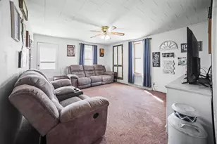 18442 W County Road C, Janesville, WI 53536 - Photo 14