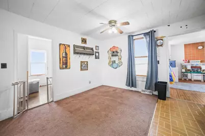 18442 W County Road C, Janesville, WI 53536 - Photo 12