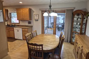 1828 N Claremont Dr, Janesville, WI 53545 - Photo 8