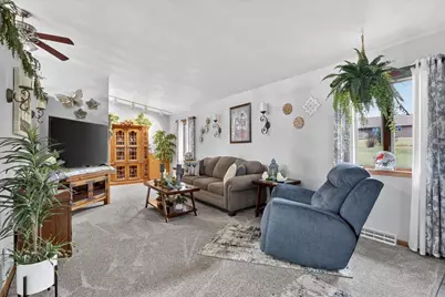 3636 W Rockport Road, Janesville, WI 53548 - Photo 10