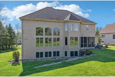 9706 Sandhill Road, Middleton, WI 53562 - Photo 4