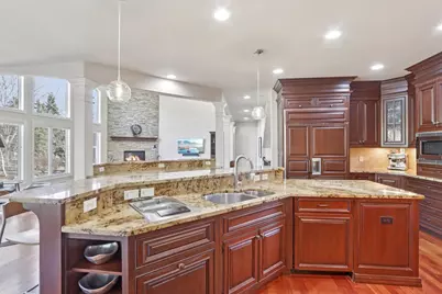 9706 Sandhill Road, Middleton, WI 53562 - Photo 10