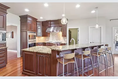 9706 Sandhill Road, Middleton, WI 53562 - Photo 14