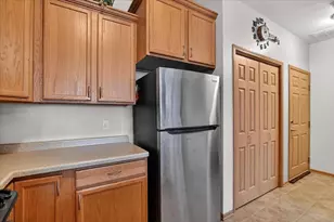 1157 Enterprise Dr, Verona, WI 53593 - Photo 12