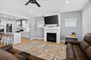 4871 Arugula Rd, Fitchburg, WI 53711 - Photo 4