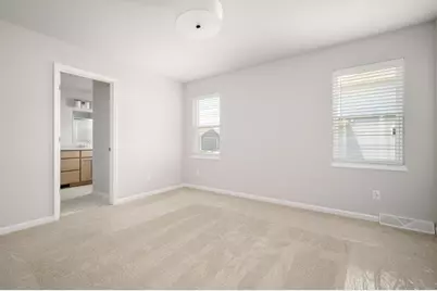 488 New Hampton Drive, Oregon, WI 53575 - Photo 6
