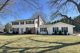 106 Apache Dr, Janesville, WI 53545 - Photo 1