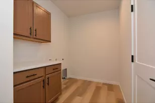 1125 Parkview St, Cottage Grove, WI 53527 - Photo 6