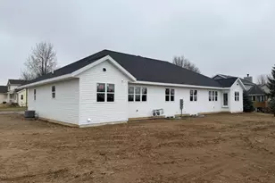 1127 Parkview St, Cottage Grove, WI 53527 - Photo 2