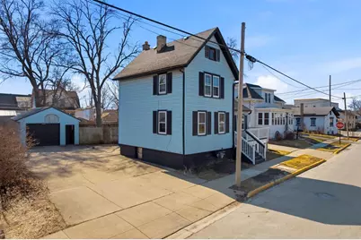 411 E Division Street, Watertown, WI 53094 - Photo 2