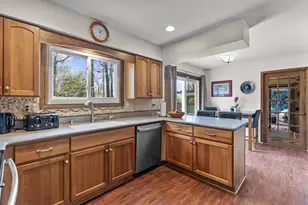 533 Shady Wood Way, Madison, WI 53714 - Photo 8