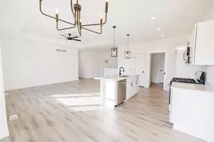 107 W 2nd St, Friesland, WI 53935 - Photo 4