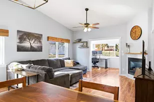 735 Athletic Way, Sun Prairie, WI 53590 - Photo 12