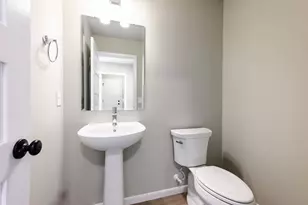 1727 Innovation Ln, Verona, WI 53593 - Photo 8