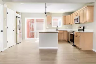 1727 Innovation Ln, Verona, WI 53593 - Photo 4