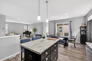 6136 Ragan St, Madison, WI 53718 - Photo 12