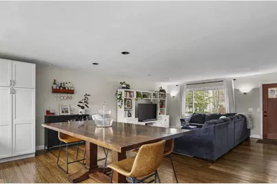 6305 Jacobs Way, Madison, WI 53711 - Photo 8