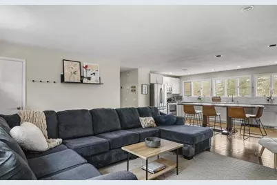 6305 Jacobs Way, Madison, WI 53711 - Photo 6