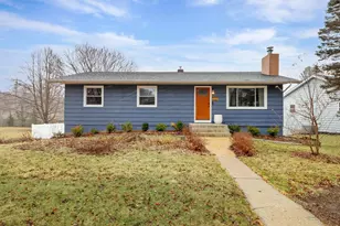 6305 Jacobs Way, Madison, WI 53711 - Photo 1