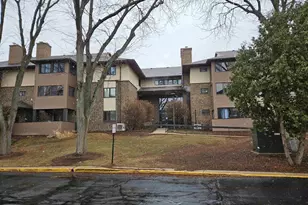 2 Maple Wood Ln, Madison, WI 53704 - Photo 1