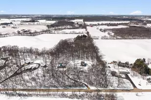 N2493 Kunz Rd, Fort Atkinson, WI 53538 - Photo 2
