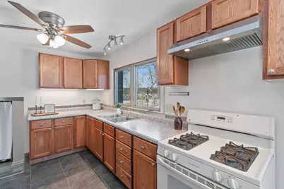 N2493 Kunz Road, Fort Atkinson, WI 53538 - Photo 12