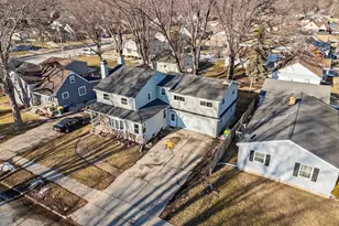 870 Waverly Pl, Green Bay, WI 54304 - Photo 6