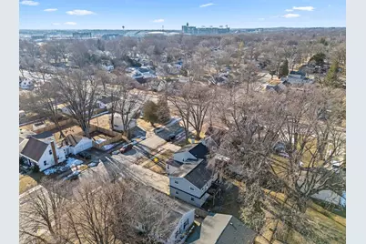 870 Waverly Place, Green Bay, WI 54304 - Photo 8