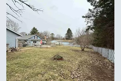 2127 Rockport Road, Janesville, WI 53548 - Photo 18