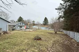 2127 Rockport Rd, Janesville, WI 53548 - Photo 18
