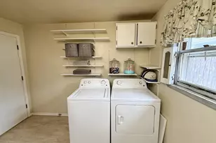 2127 Rockport Rd, Janesville, WI 53548 - Photo 16