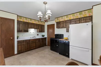 1213 Gomer Drive, Beaver Dam, WI 53916 - Photo 4