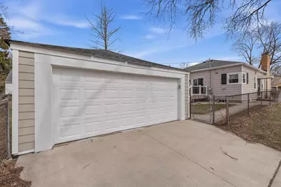 5001 N Bay Ridge Avenue, Whitefish Bay, WI 53217 - Photo 36