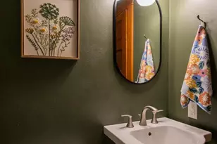 210 S 6th St, Mount Horeb, WI 53572 - Photo 18