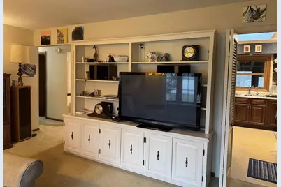 413 Colby Court, Janesville, WI 53546 - Photo 4