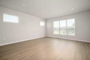 475 Savannah Dr, Oregon, WI 53575 - Photo 2