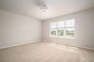 475 Savannah Dr, Oregon, WI 53575 - Photo 10