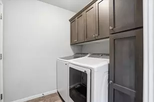 1406 Thoreau Dr, Sun Prairie, WI 53590 - Photo 28