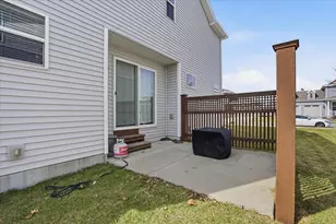 1406 Thoreau Dr, Sun Prairie, WI 53590 - Photo 30