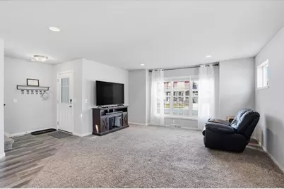 1406 Thoreau Drive, Sun Prairie, WI 53590 - Photo 6