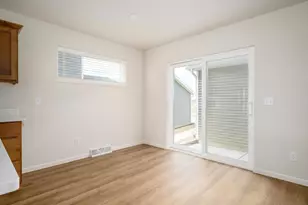 9240 Gentle Feather Rd, Verona, WI 53593 - Photo 6